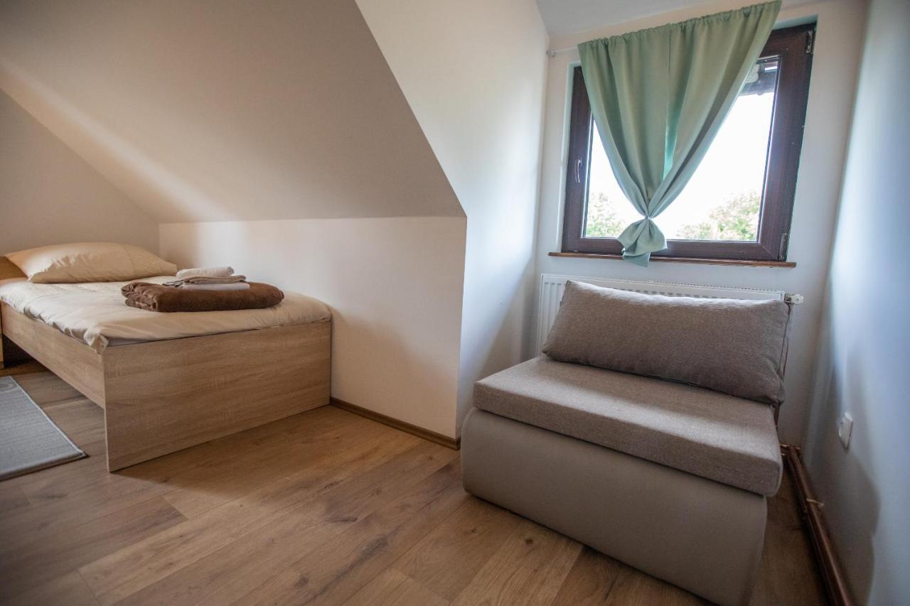 Apartmani Lara Modrus-Kuca Za Odmor Exterior photo